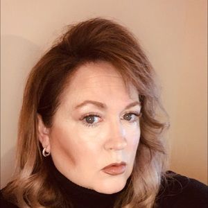 Meet your Posher, Catherine a